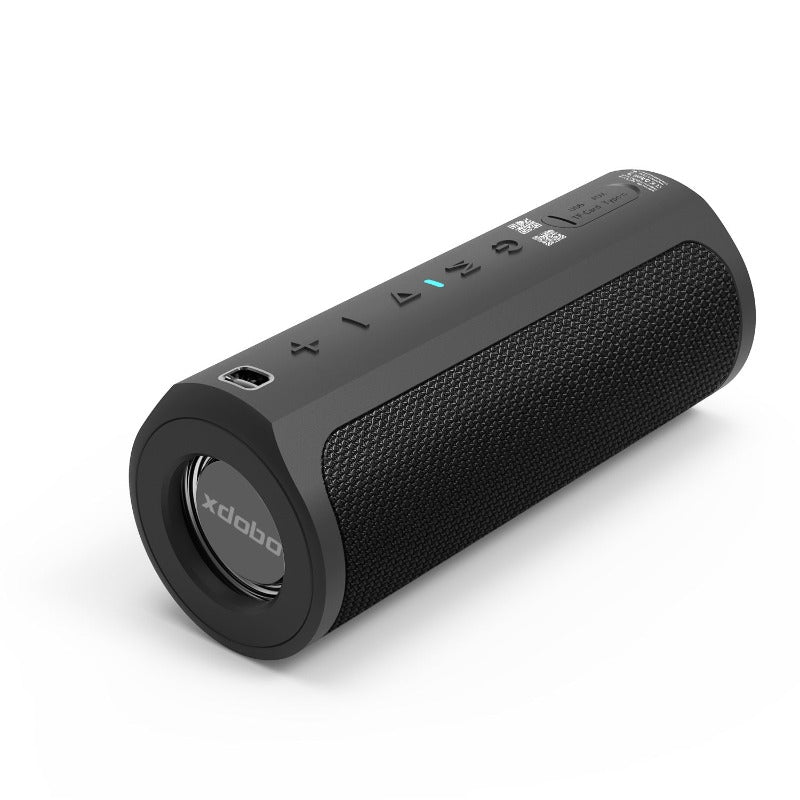 Outdoor Portable Waterproof Speaker With Metal Surround Speakers - BlueRockCanada Black